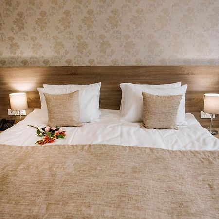 Hotel Alkor Truskavets Eksteriør bilde