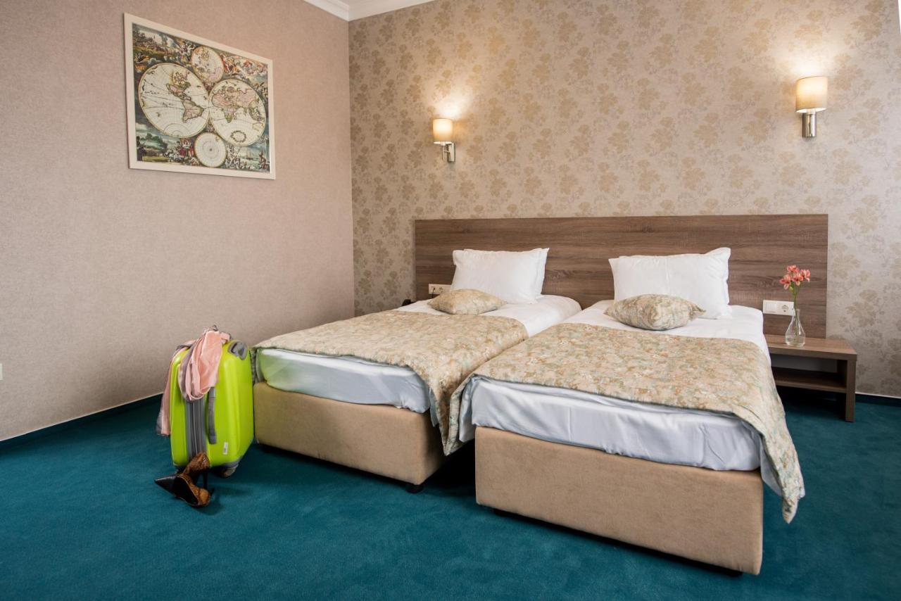 Hotel Alkor Truskavets Eksteriør bilde