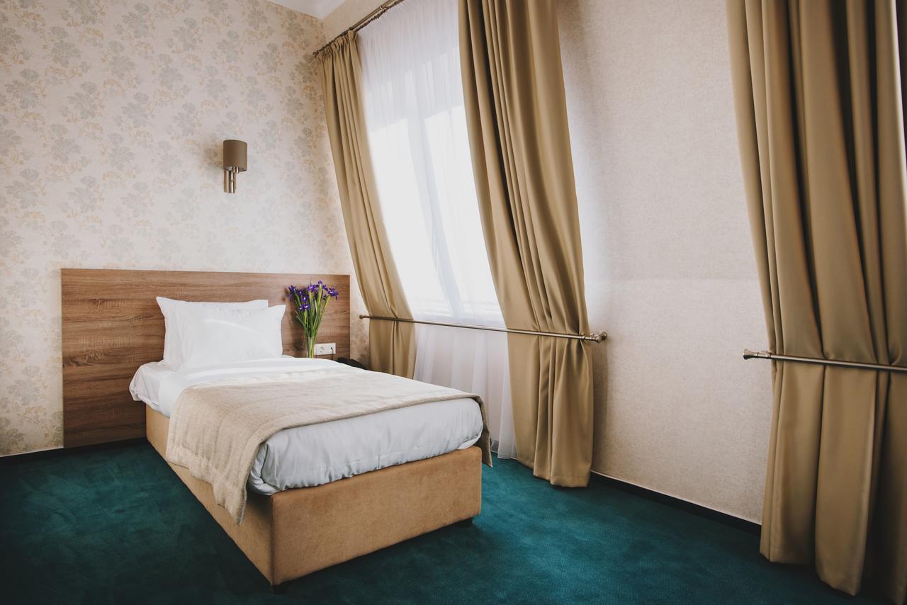 Hotel Alkor Truskavets Eksteriør bilde