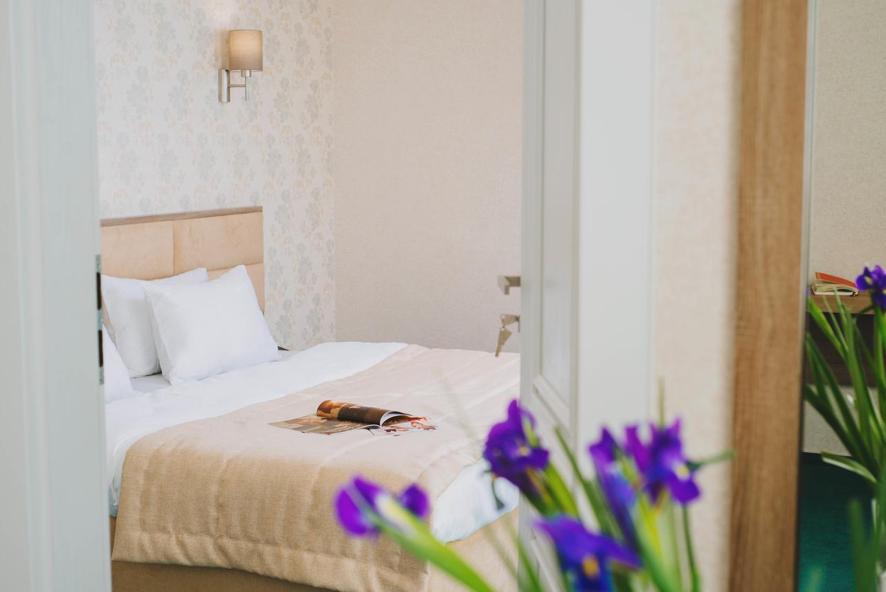 Hotel Alkor Truskavets Eksteriør bilde