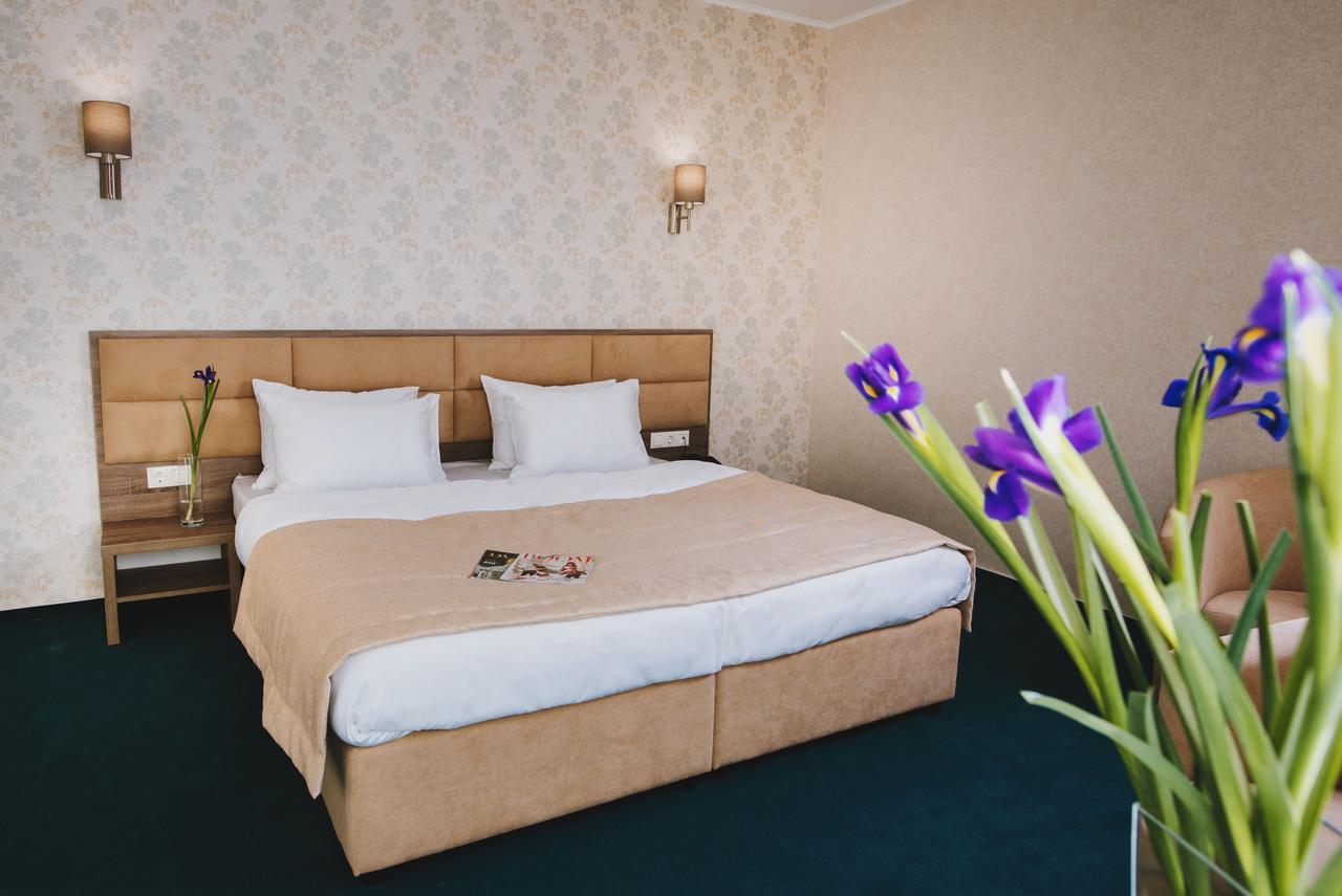 Hotel Alkor Truskavets Eksteriør bilde
