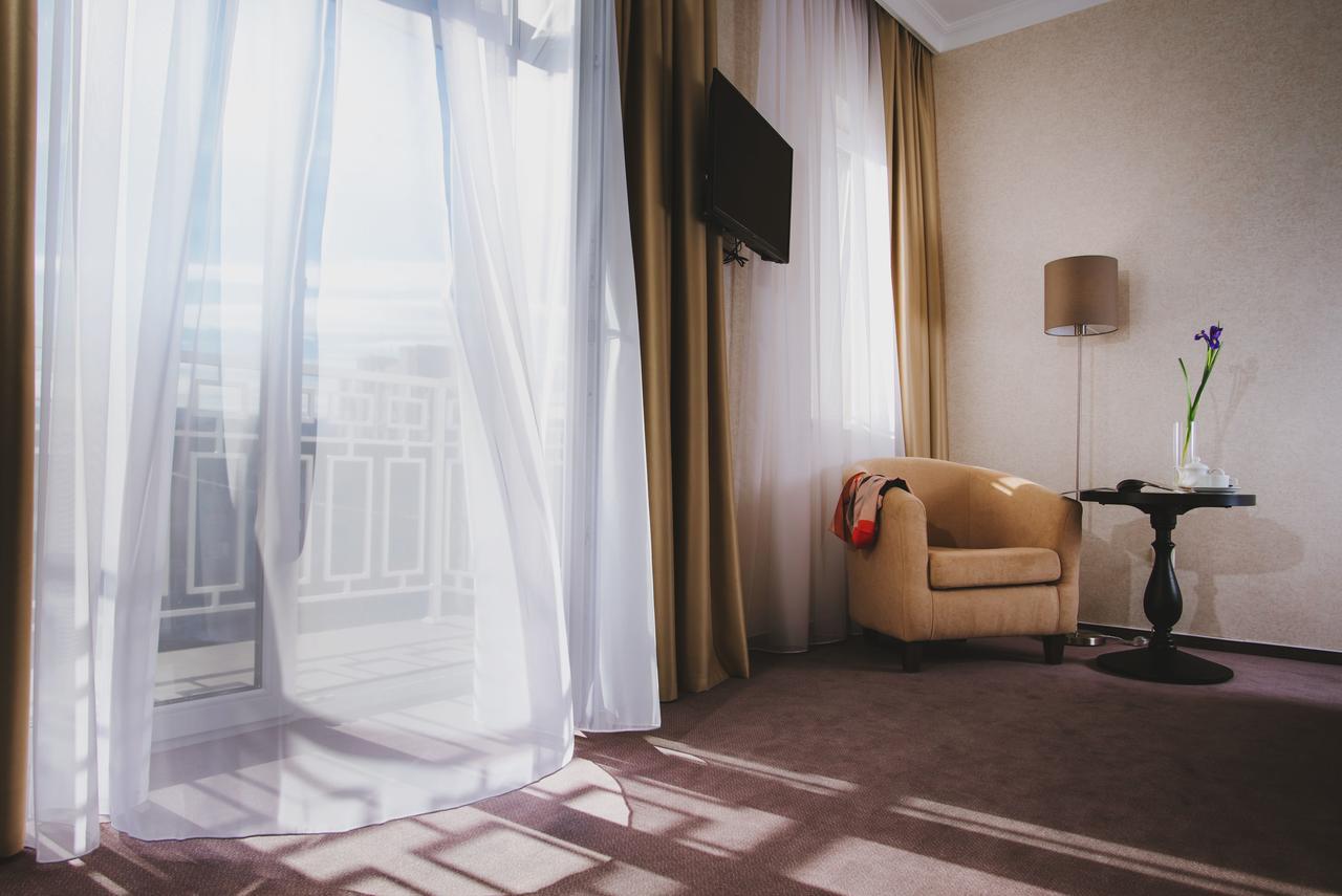 Hotel Alkor Truskavets Eksteriør bilde