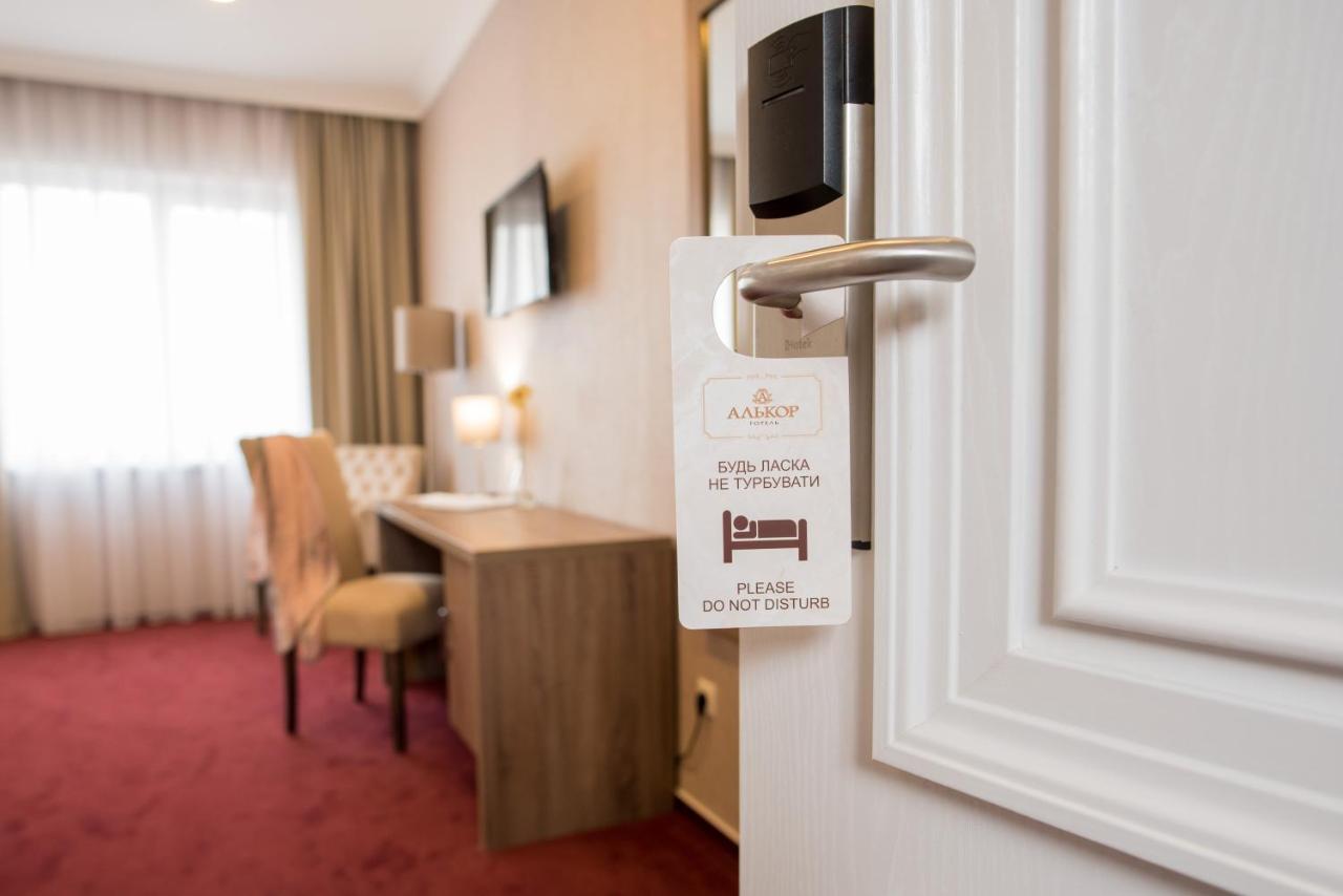 Hotel Alkor Truskavets Eksteriør bilde